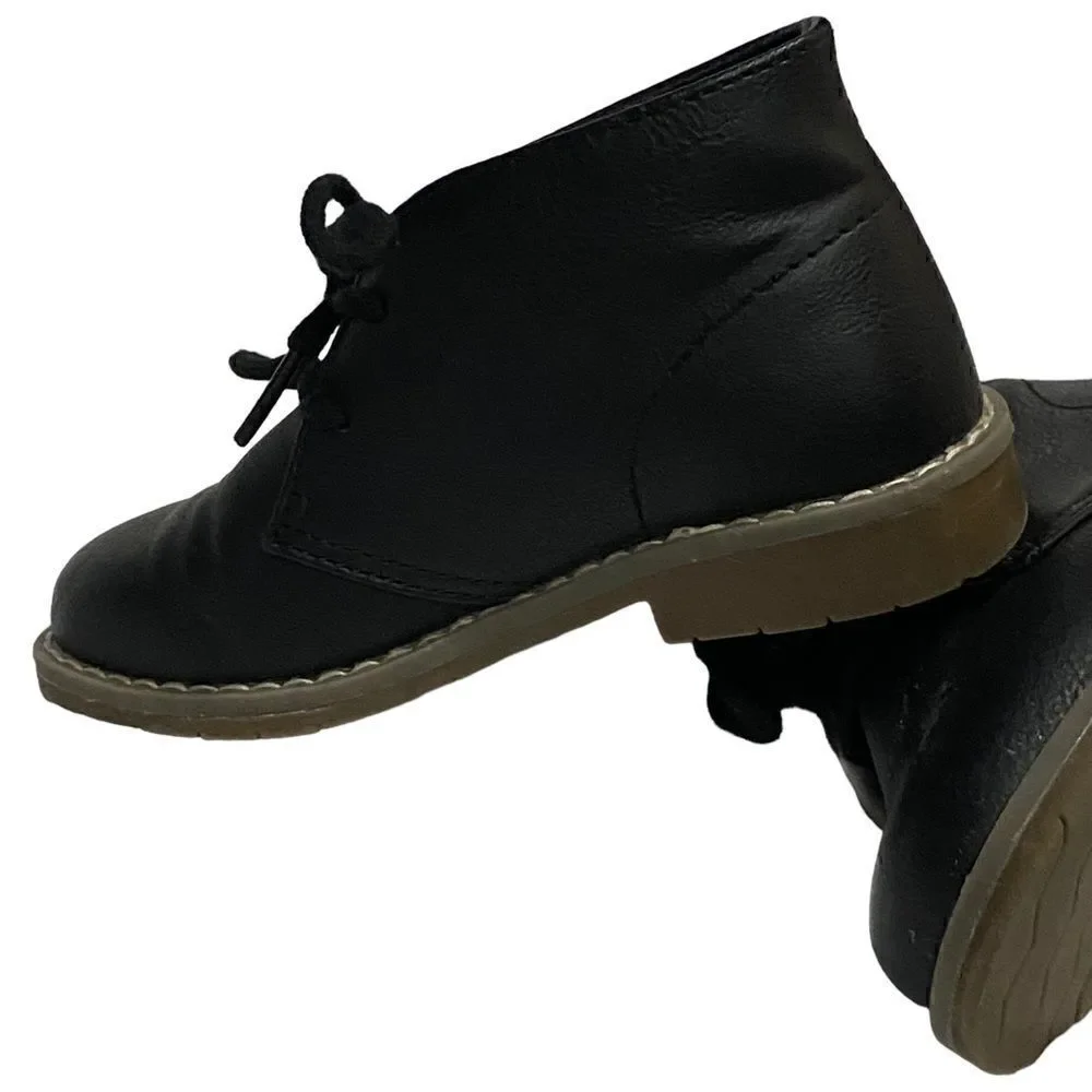 Children’s Place Boys Uniform Lace Up Boots